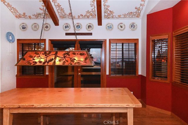 285 N Fairway, Lake Arrowhead, CA 92352