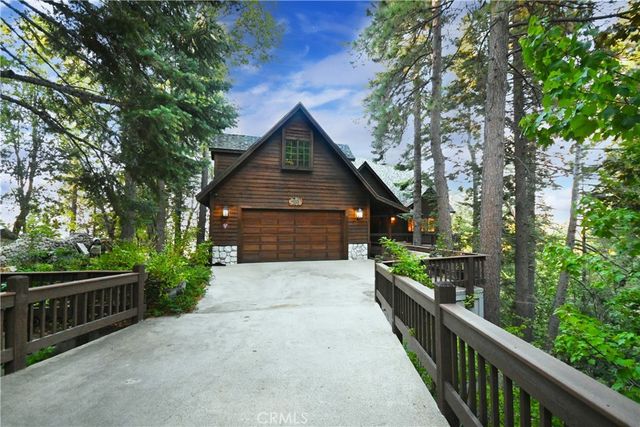 285 N Fairway, Lake Arrowhead, CA 92352