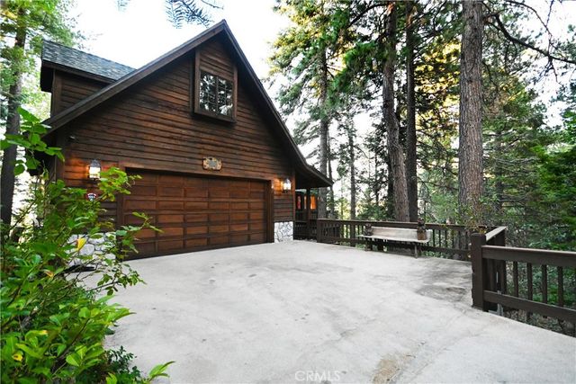 285 N Fairway, Lake Arrowhead, CA 92352