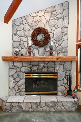 285 N Fairway, Lake Arrowhead, CA 92352