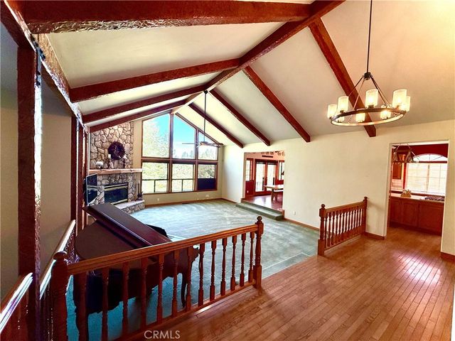 285 N Fairway, Lake Arrowhead, CA 92352