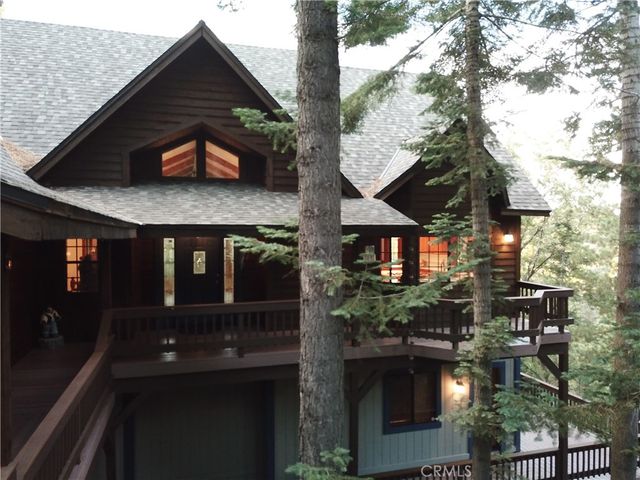 285 N Fairway, Lake Arrowhead, CA 92352