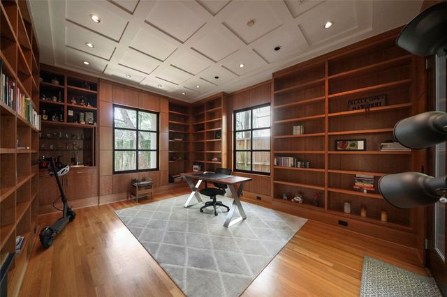 2225 Bolsover Street, Houston, TX 77005