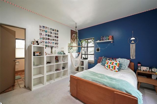 2225 Bolsover Street, Houston, TX 77005