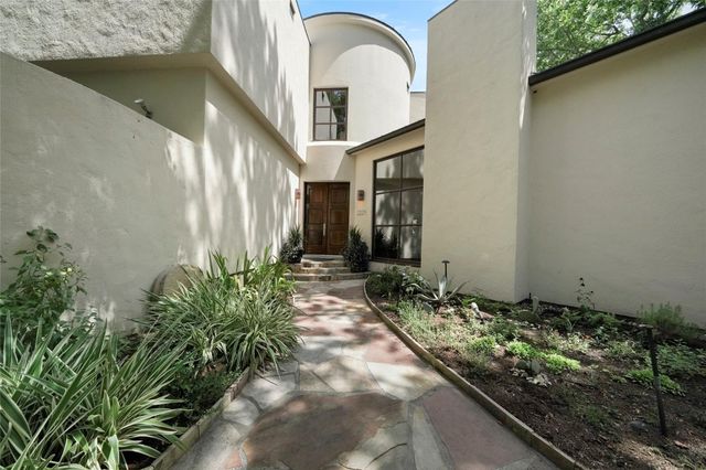2225 Bolsover Street, Houston, TX 77005