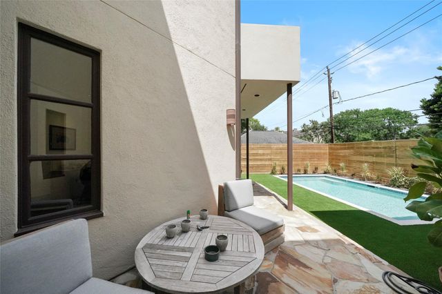 2225 Bolsover Street, Houston, TX 77005