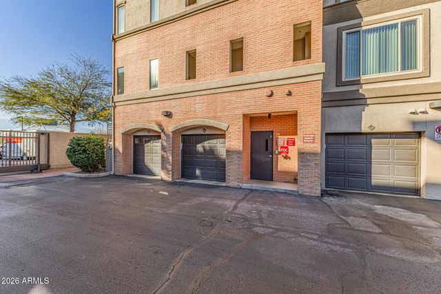 425 W RIO SALADO Parkway 101, Tempe, AZ 85281