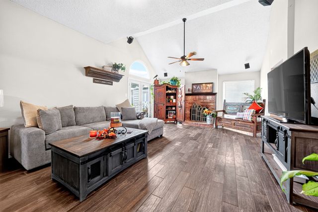 408 Er Ellis, Fate, TX 75087
