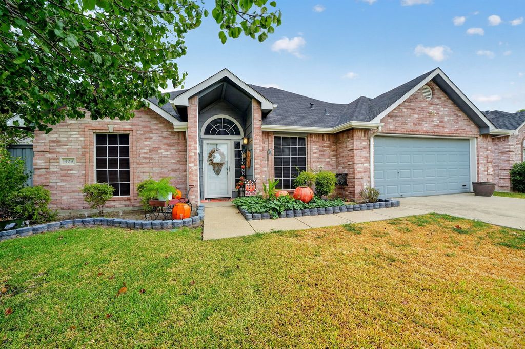 408 Er Ellis, Fate, TX 75087