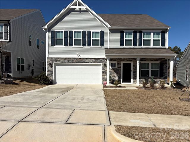 195 Batten Ridge Drive, Statesville, NC 28677