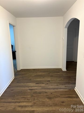 195 Batten Ridge Drive, Statesville, NC 28677