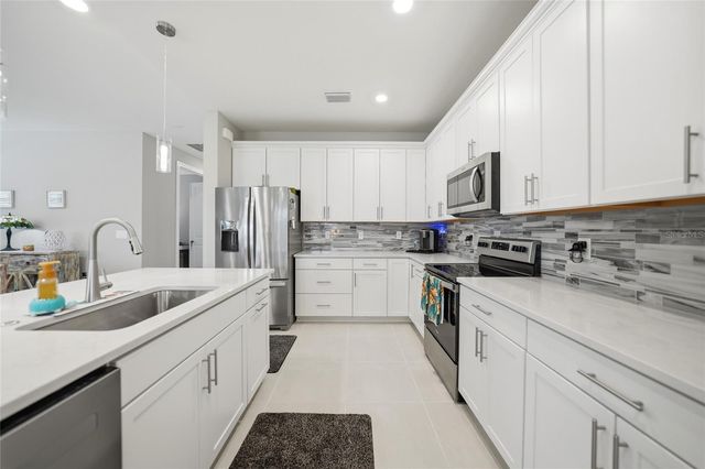 2117 LAURIFOLIA COURT, North Port, FL 34289