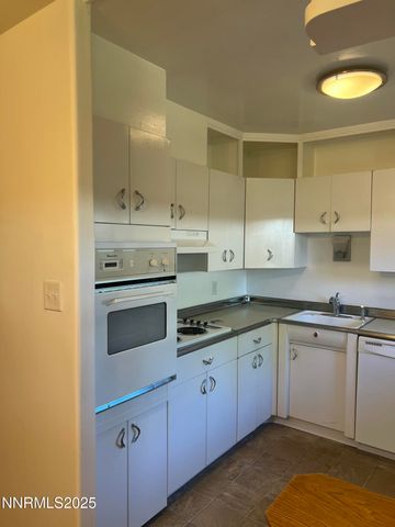 1945 4th Street 33, Sparks, NV 89431