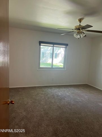 1945 4th Street 33, Sparks, NV 89431