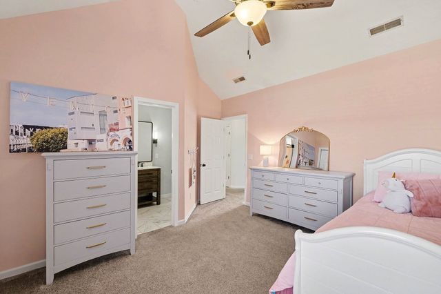 2786 Iroquois Dr, Thompsons Station, TN 37179