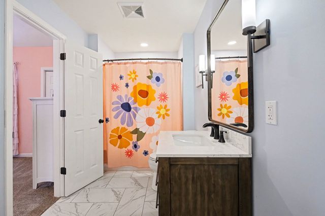 2786 Iroquois Dr, Thompsons Station, TN 37179