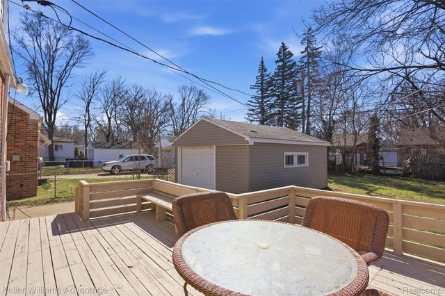 9981 Hazelton, Redford Charter Township, MI 48239