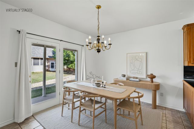 6100 N Waverly Court, Granbury, TX 76049