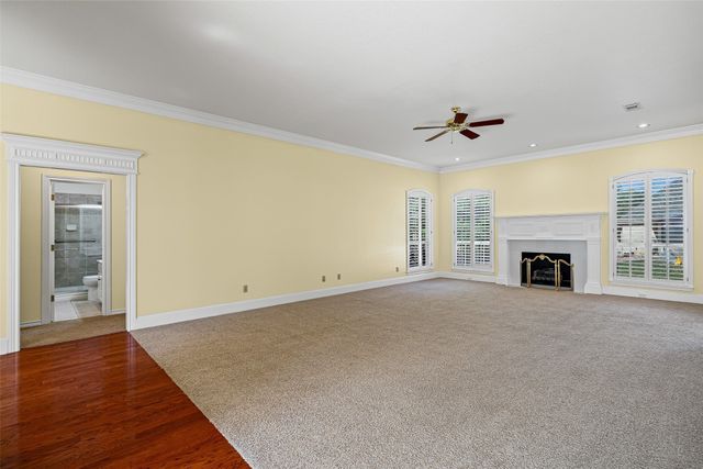 6100 N Waverly Court, Granbury, TX 76049