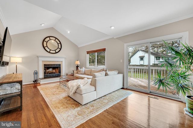 11512 FLINTS GROVE LN, North Potomac, MD 20878