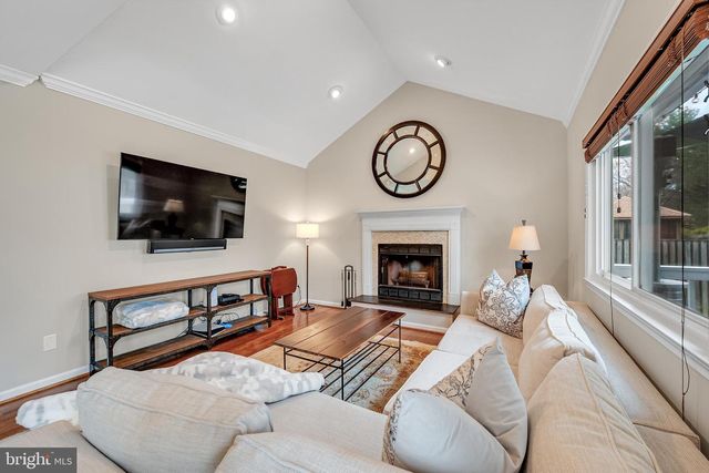 11512 FLINTS GROVE LN, North Potomac, MD 20878