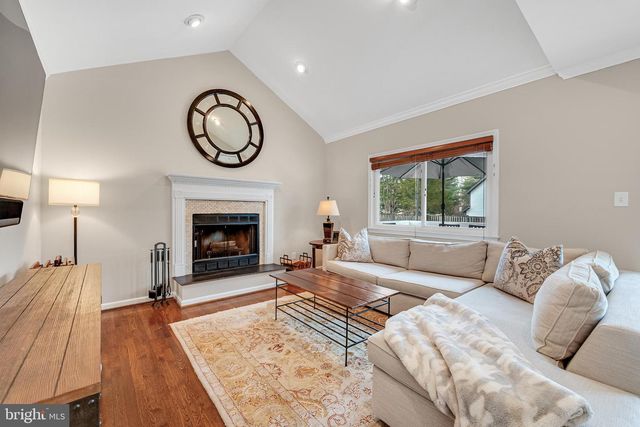 11512 FLINTS GROVE LN, North Potomac, MD 20878