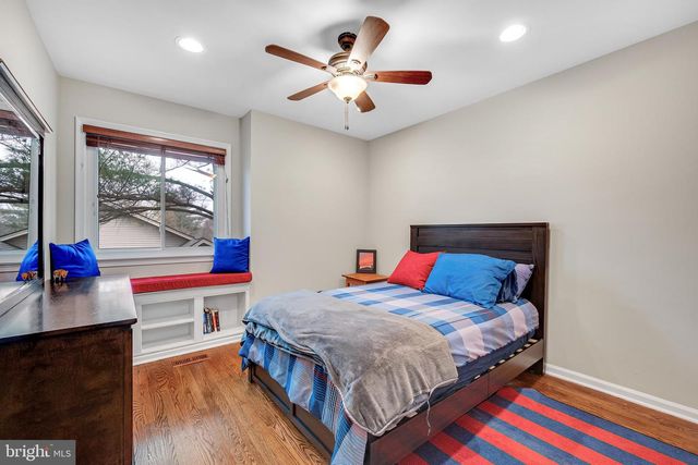 11512 FLINTS GROVE LN, North Potomac, MD 20878