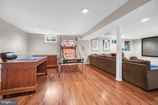 11512 FLINTS GROVE LN, North Potomac, MD 20878