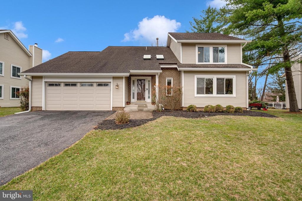 11512 FLINTS GROVE LN, North Potomac, MD 20878