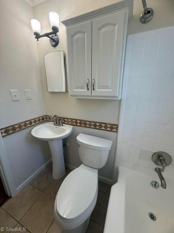411 Overlook Street, Greensboro, NC 27403