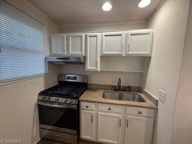 411 Overlook Street, Greensboro, NC 27403