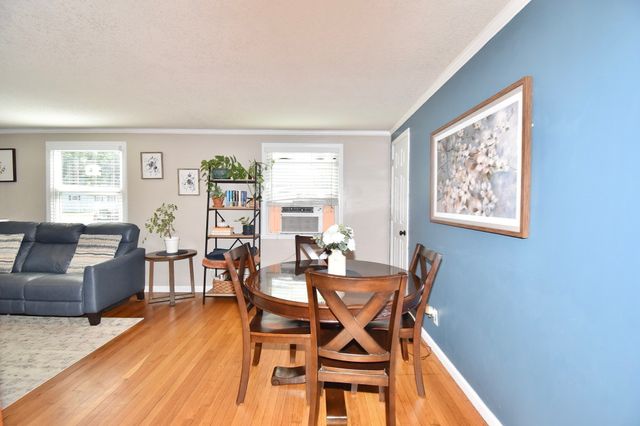 92 Louis Rd, Springfield, MA 01118