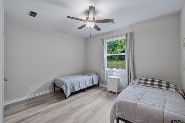 17224 Stella Maris St, Winona, TX 75792