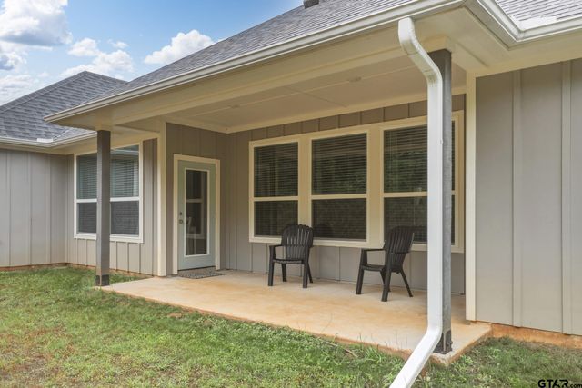 17224 Stella Maris St, Winona, TX 75792