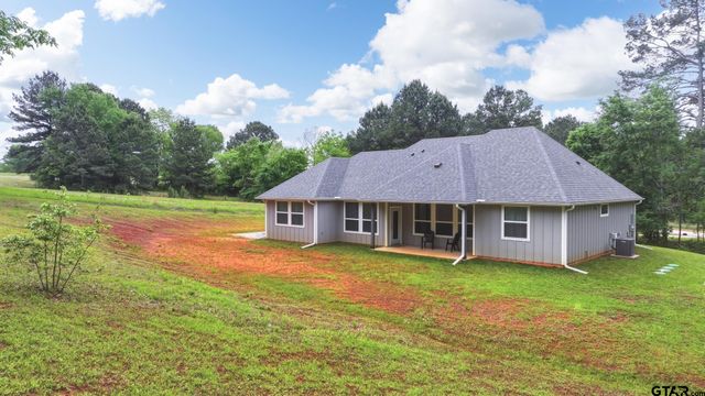 17224 Stella Maris St, Winona, TX 75792