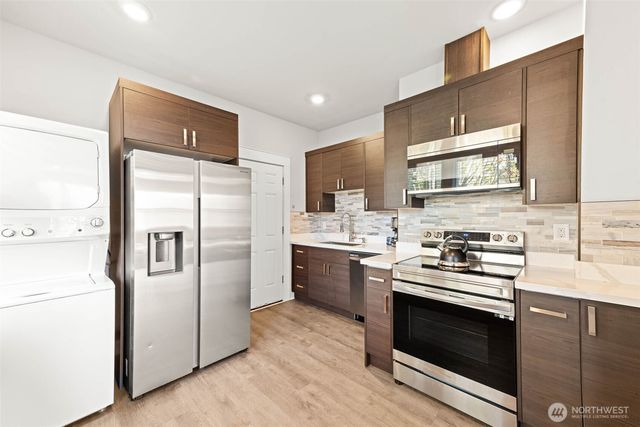 1413 26th Avenue, Seattle, WA 98122