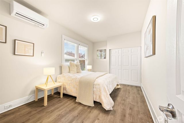 1413 26th Avenue, Seattle, WA 98122