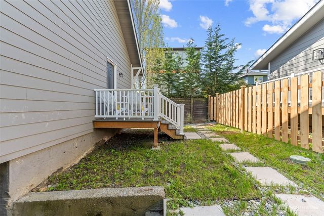 1413 26th Avenue, Seattle, WA 98122