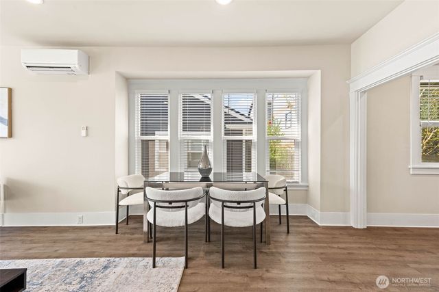 1413 26th Avenue, Seattle, WA 98122