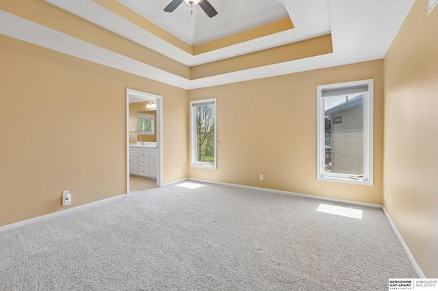 19601 Blaine Circle, Omaha, NE 68135
