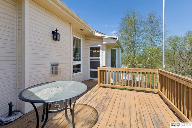 19601 Blaine Circle, Omaha, NE 68135