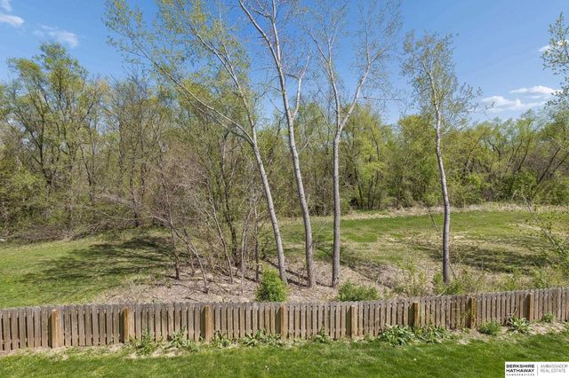 19601 Blaine Circle, Omaha, NE 68135