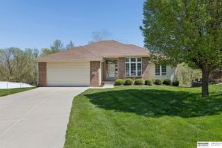 19601 Blaine Circle, Omaha, NE 68135