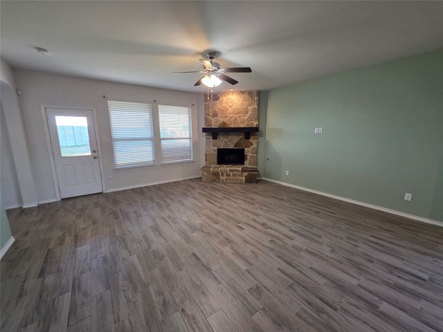 717 Gannet Trail, Argyle, TX 76226