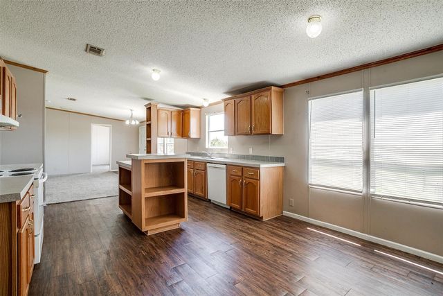 143 Carter Hills Lane, Weatherford, TX 76085