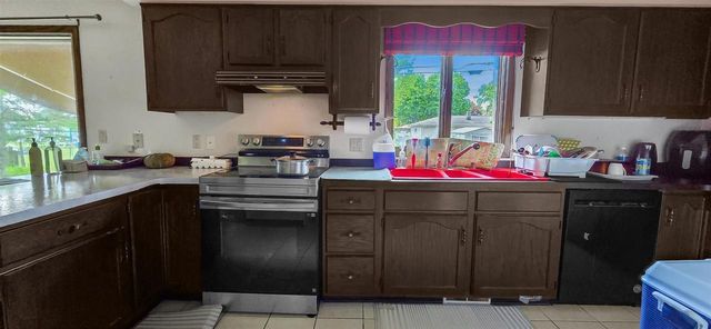 1354 MAYER STREET, Menasha, WI 54952