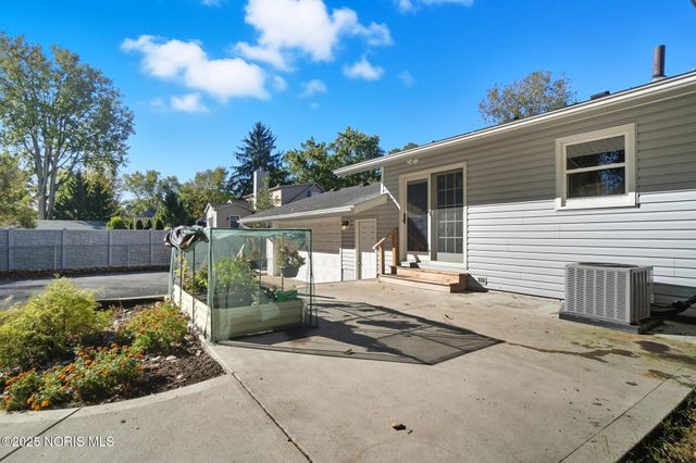 2954 Shetland Road, Toledo, OH 43617