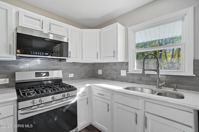 2954 Shetland Road, Toledo, OH 43617