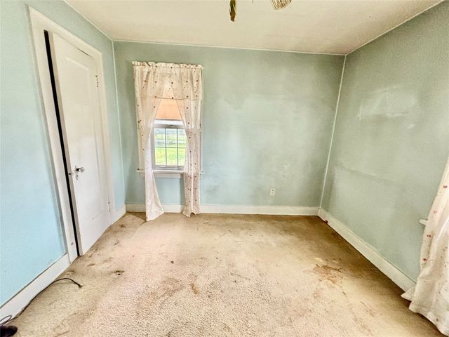 1129 MARSHALL Drive, Erie, PA 16505