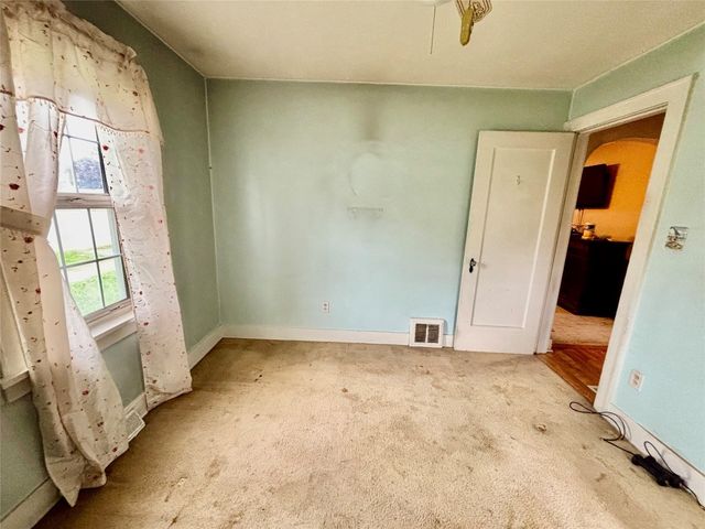 1129 MARSHALL Drive, Erie, PA 16505